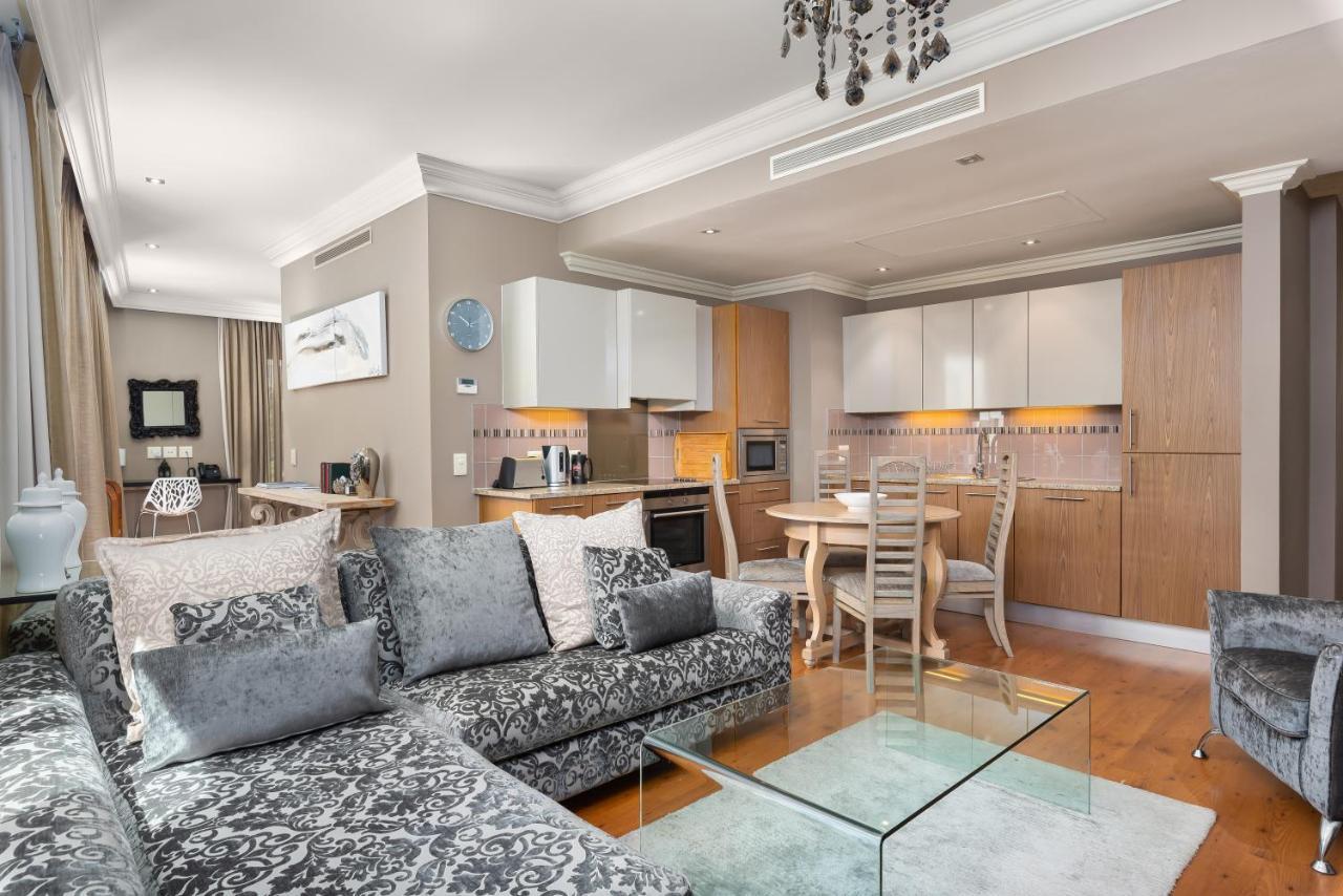 Cape Royale Apartments By Propr เคปทาวน์ ภายนอก รูปภาพ